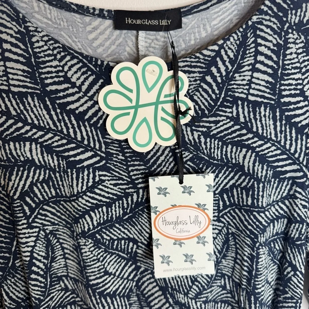 Hourglass Lily | Navy and Light Blue Patterned Women's Dress | Size M/L - Picture 2 of 5